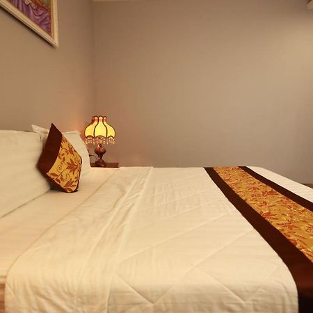 Thanh Tai Hotel 2 Хошимин Екстериор снимка