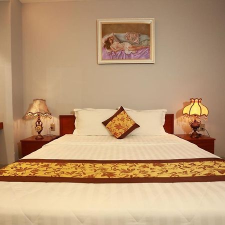 Thanh Tai Hotel 2 Хошимин Екстериор снимка